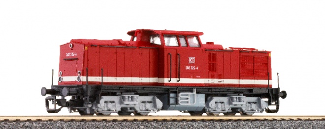 Diesel locomotive BR 202<br /><a href='images/pictures/Tillig/02594.jpg' target='_blank'>Full size image</a>